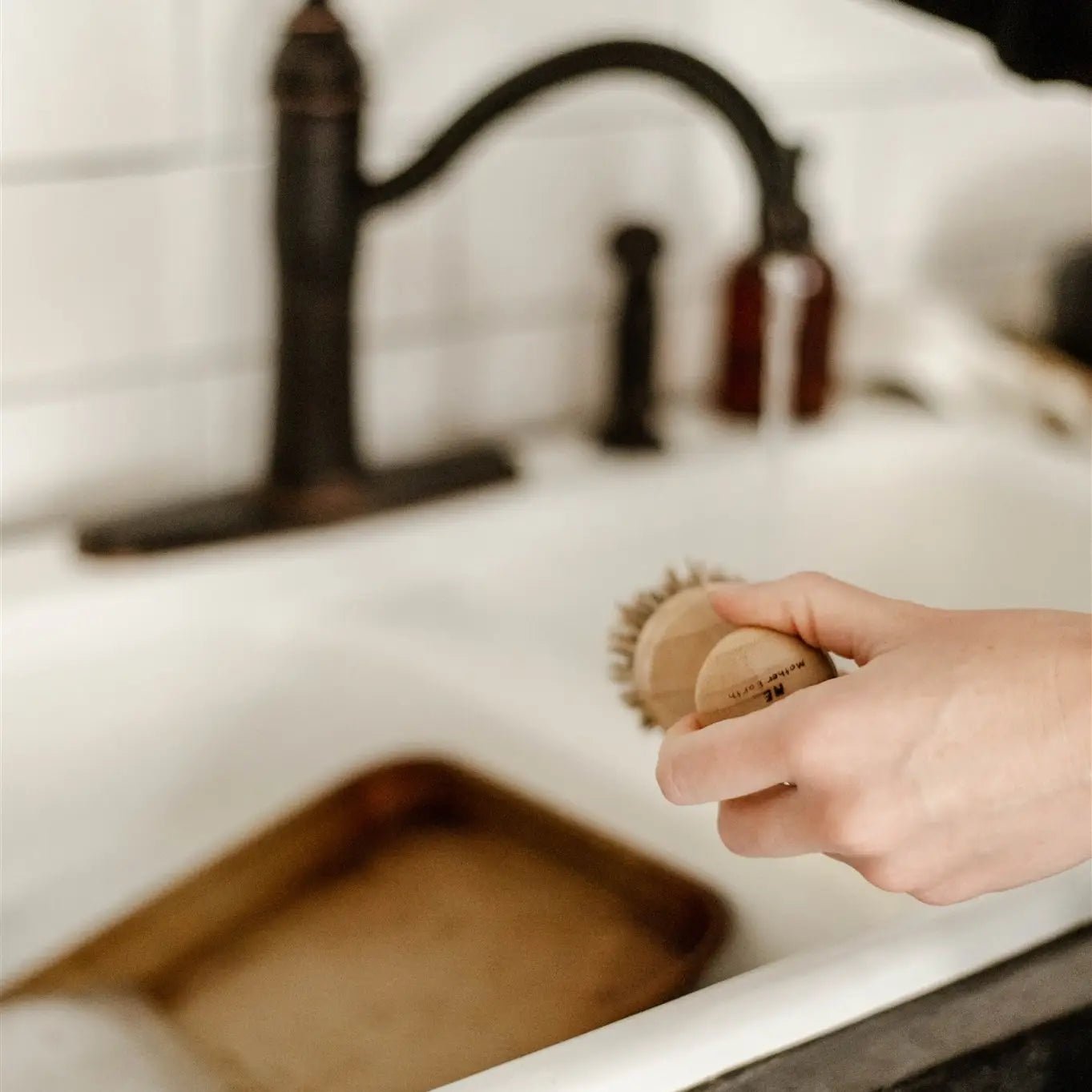Modular Pot Scrubbing Brush - Stella & Sol Sustainables
